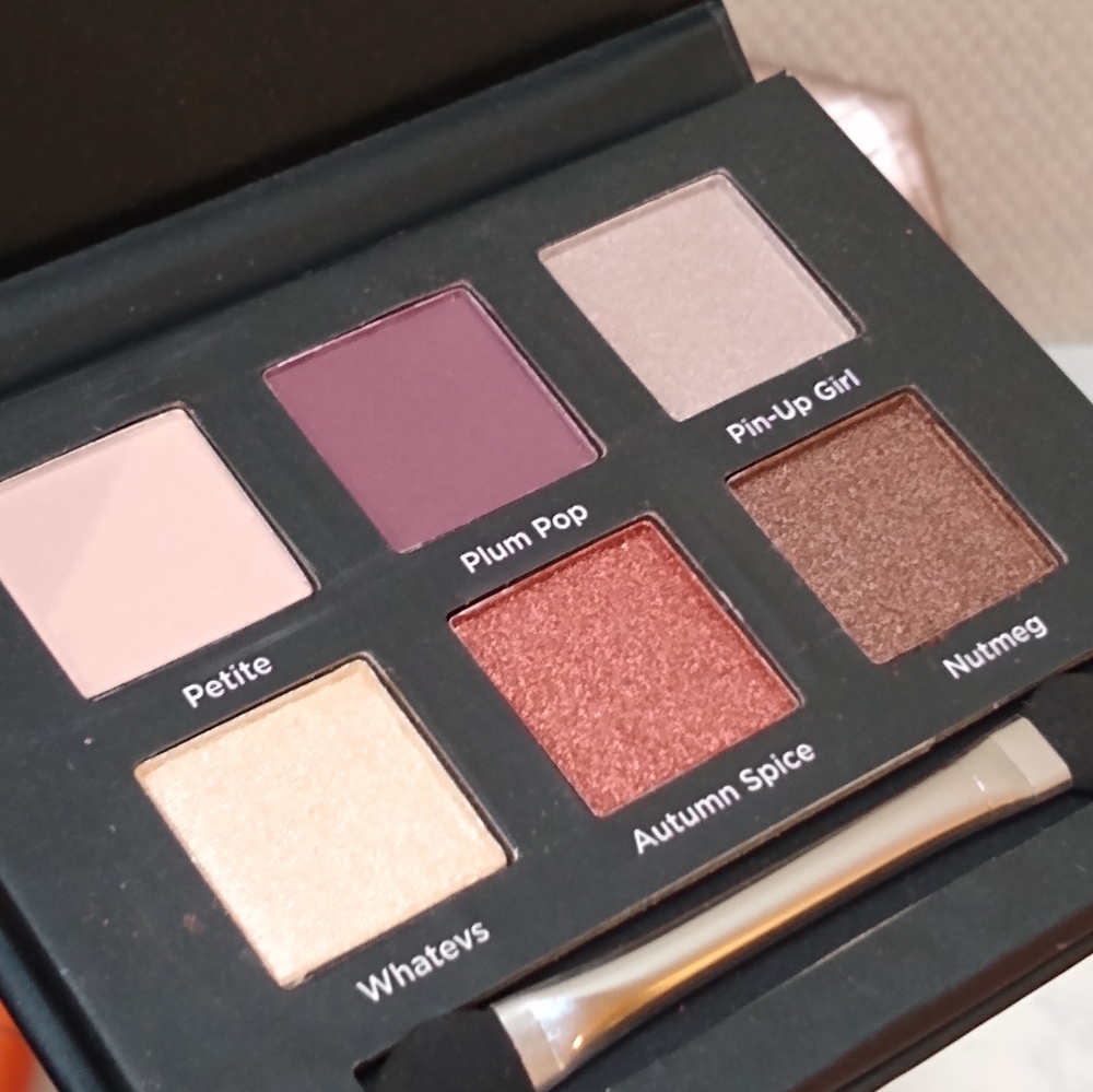 Ulta Makeup Set - Picture 6 of 10